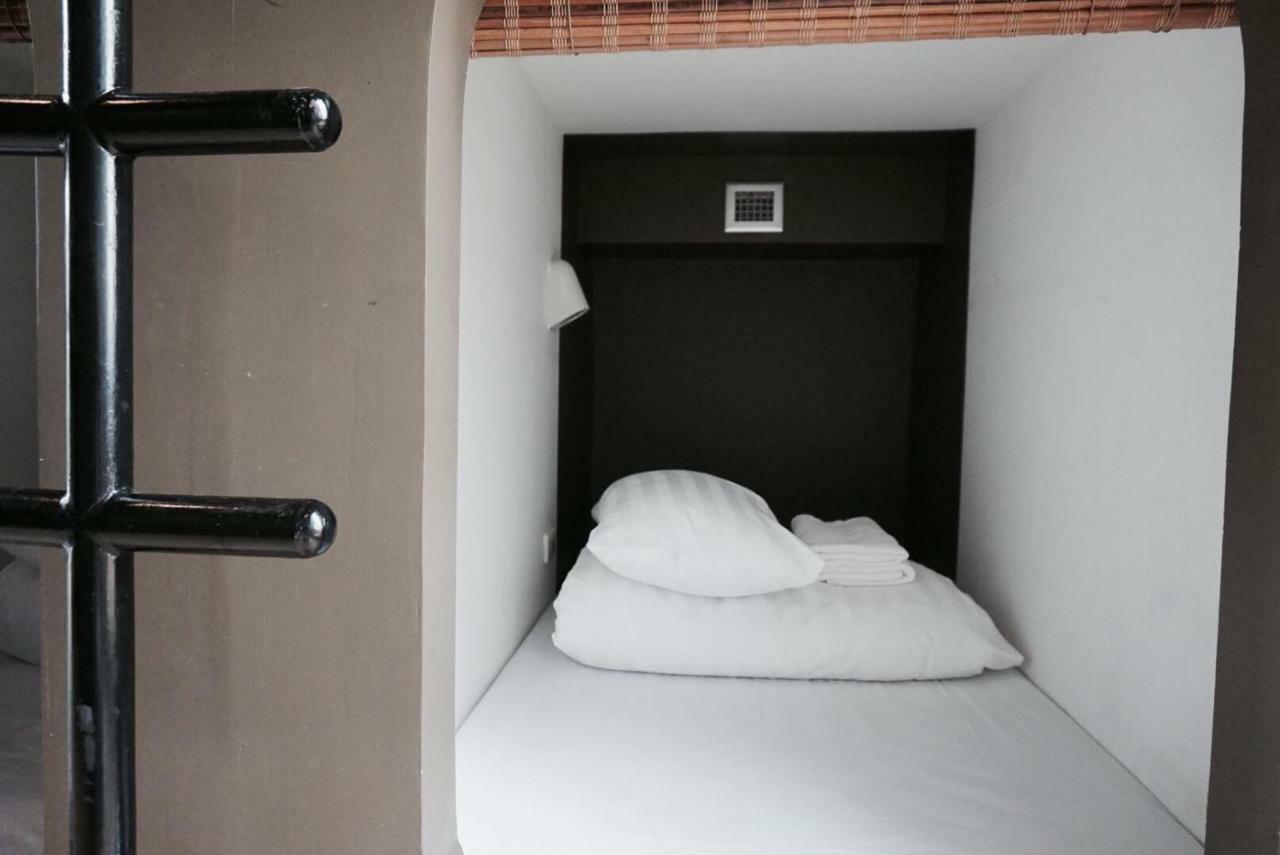 Capsule Hostel Chiangkhan Chiang Khan Exterior photo